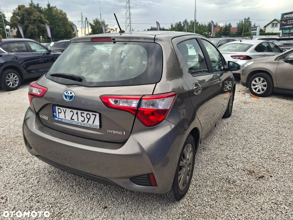 Toyota Yaris 1.5 VVT-i Selection - 6