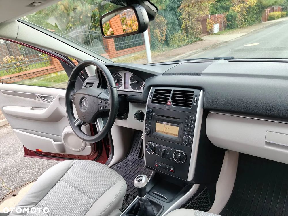 Mercedes-Benz Klasa B 170 BlueEFFICIENCY - 24
