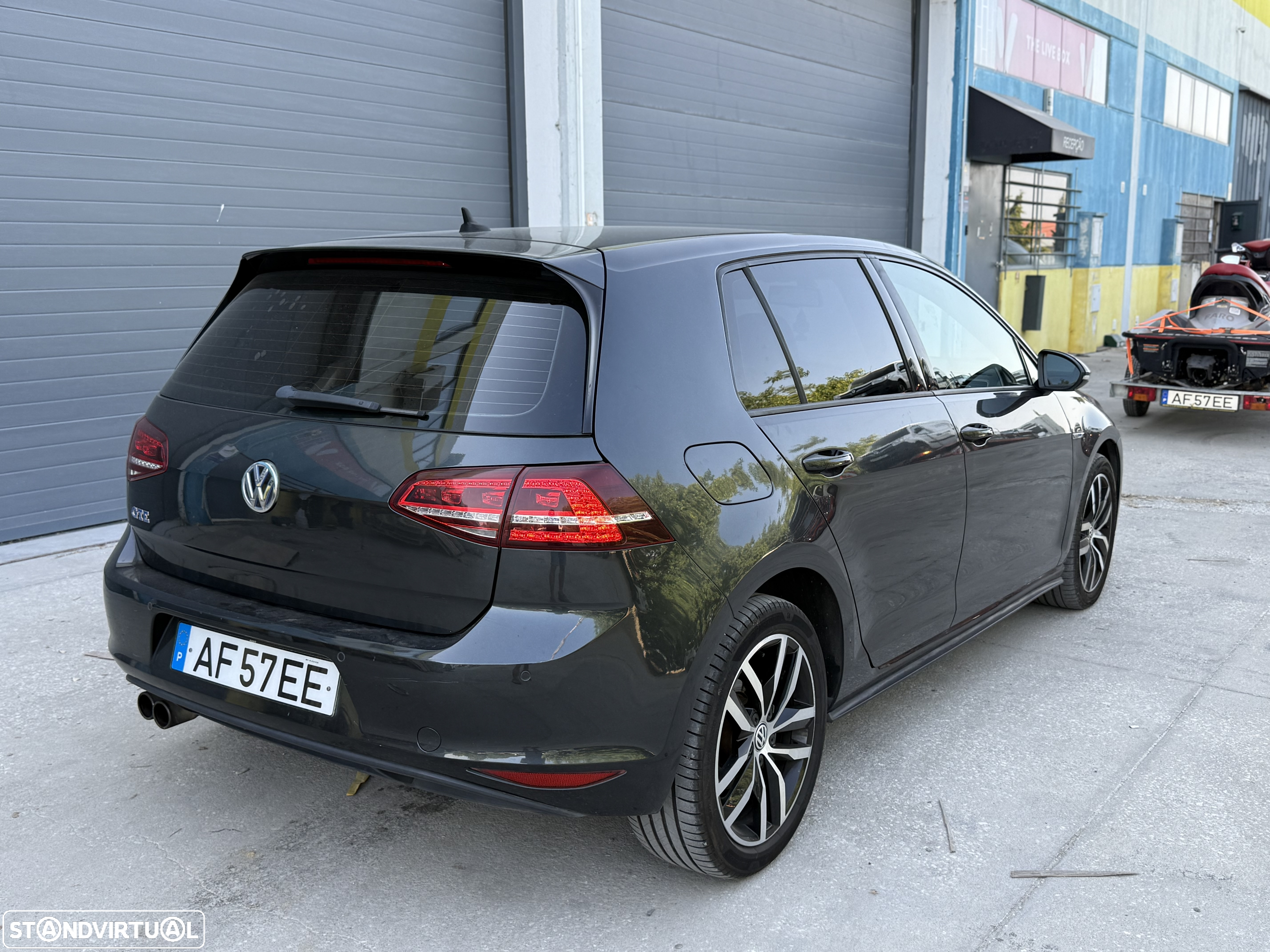 VW Golf 1.4 GTE Plug-In-Hybrid DSG - 5