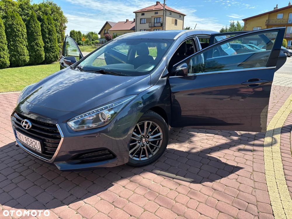 Hyundai i40 1.6 GDI Comfort + - 7