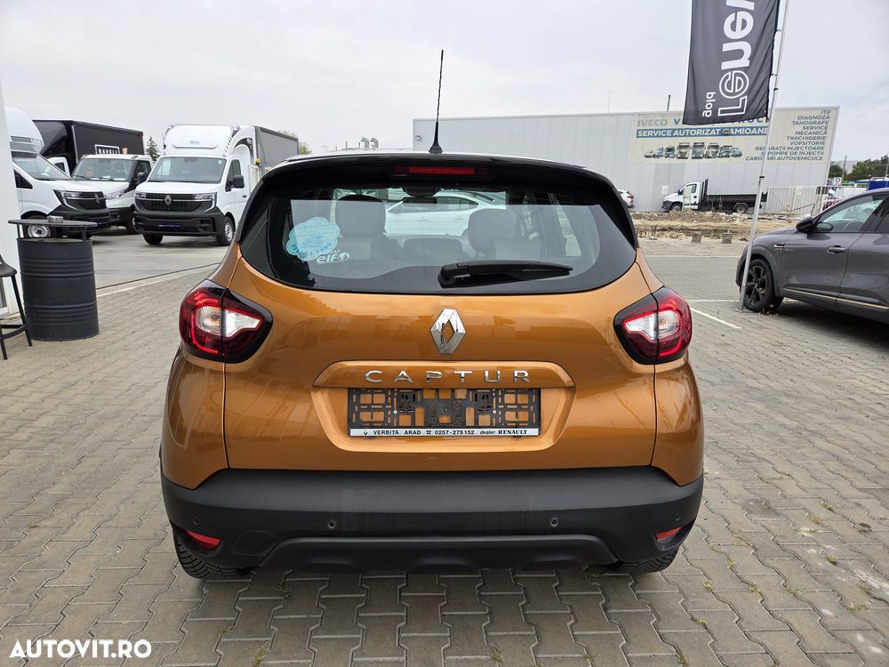 Renault Captur ENERGY TCe Intens - 6