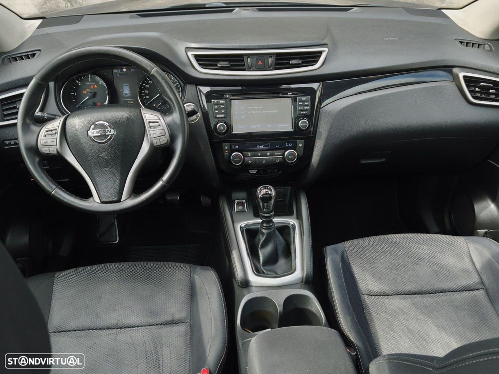 Nissan Qashqai 1.5 dCi N-Connecta - 7