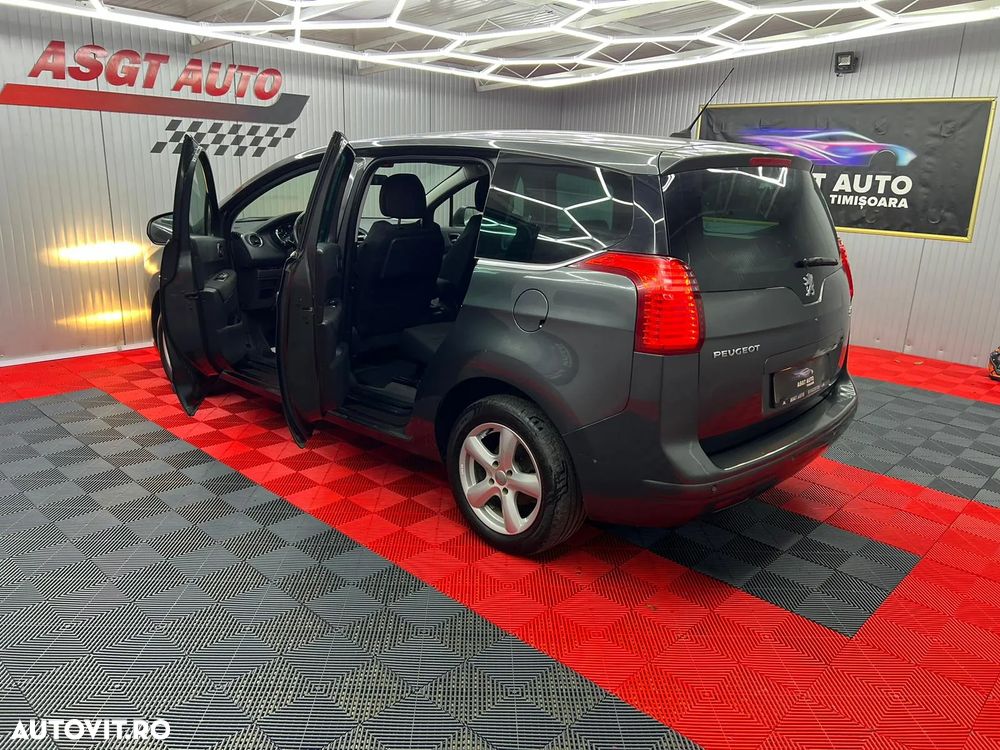 Peugeot 5008 - 16