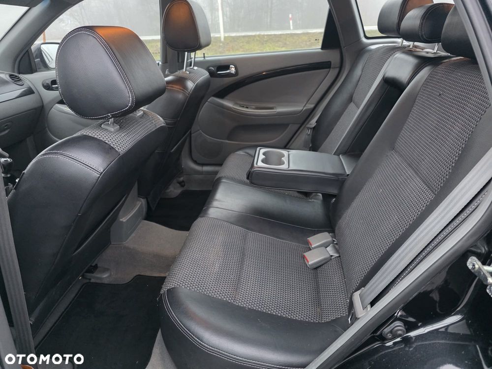 Chevrolet Nubira 1.6 SX - 19