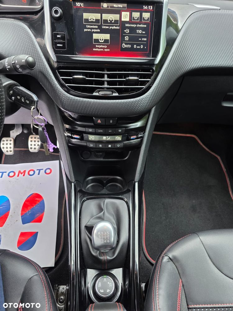 Peugeot 2008 PureTech 130 Stop&Start GT-Line Edition - 20