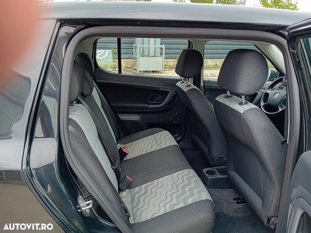 Skoda Fabia 1.2 TSI STYLE EDITION - 7