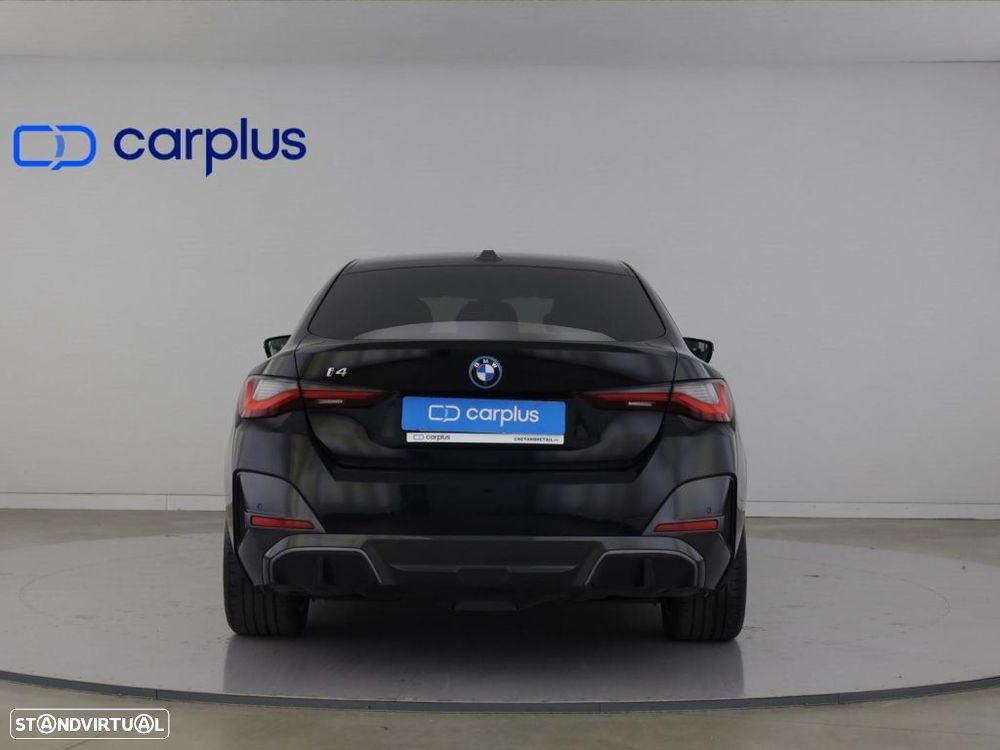 BMW i4 eDrive40 Desportiva M - 6