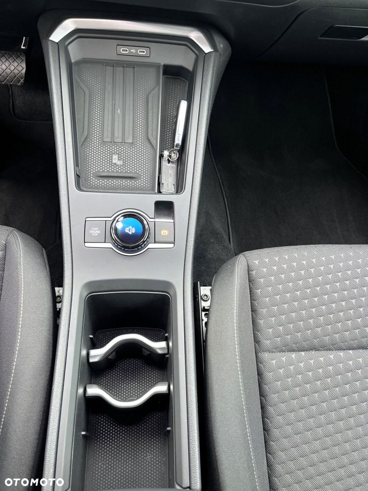 Volkswagen T-Roc 1.5 eTSI Life DSG - 17