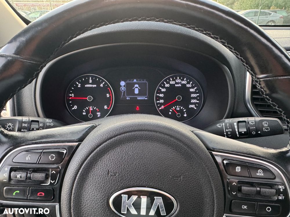 Kia Sportage 1.7 CRDI 2WD ISG Aut. GT Line - 23