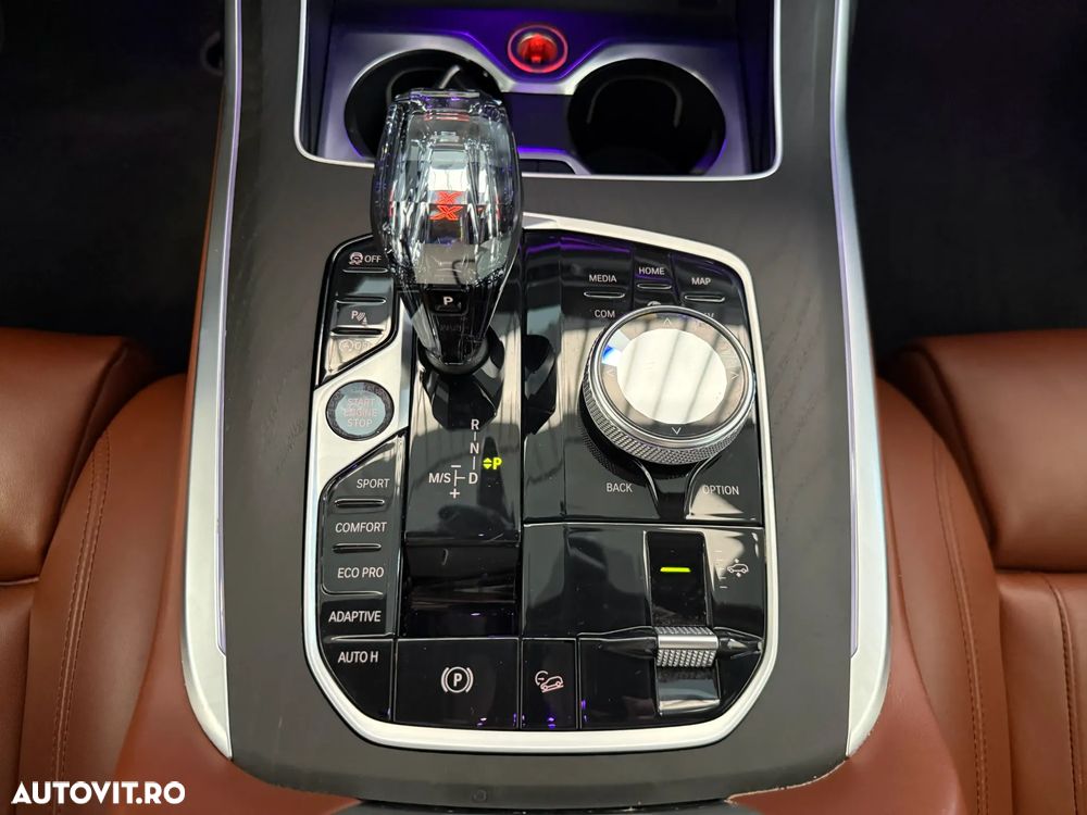 BMW X7 M50i - 11