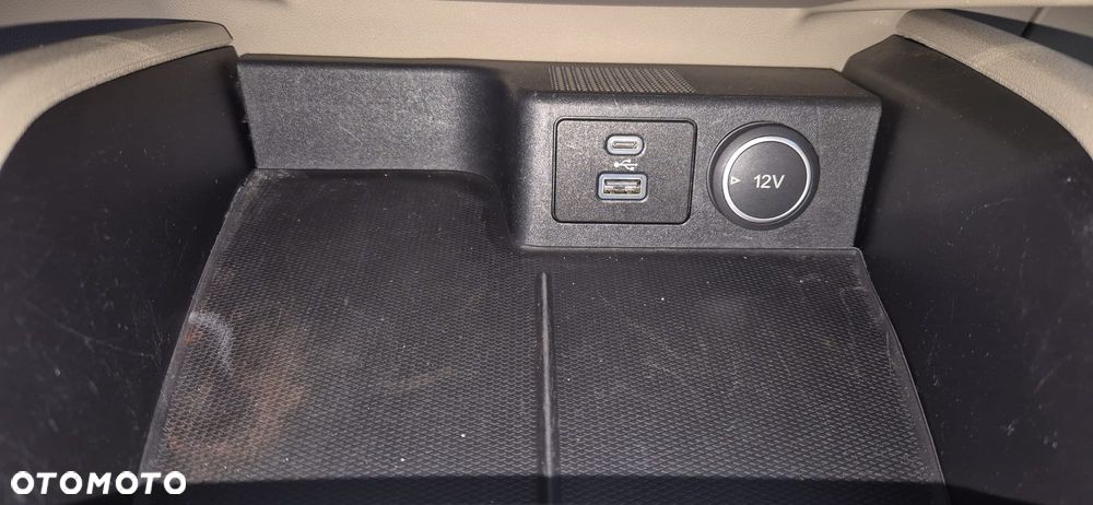 Ford Kuga 2.0 EcoBoost 4x4 Titanium - 17