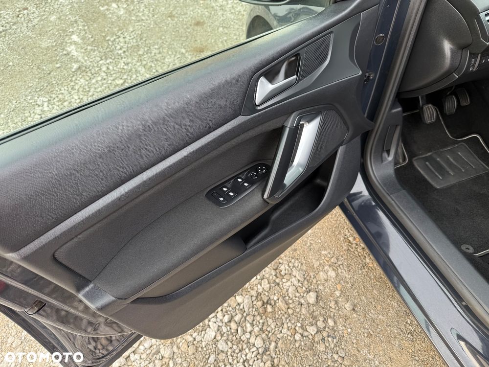 Peugeot 308 1.2 PureTech Active S&S - 15