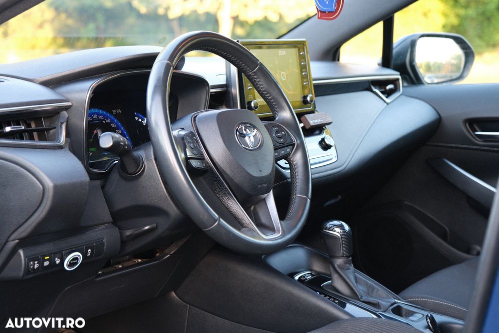 Toyota Corolla 1.8 HSD Business - 3