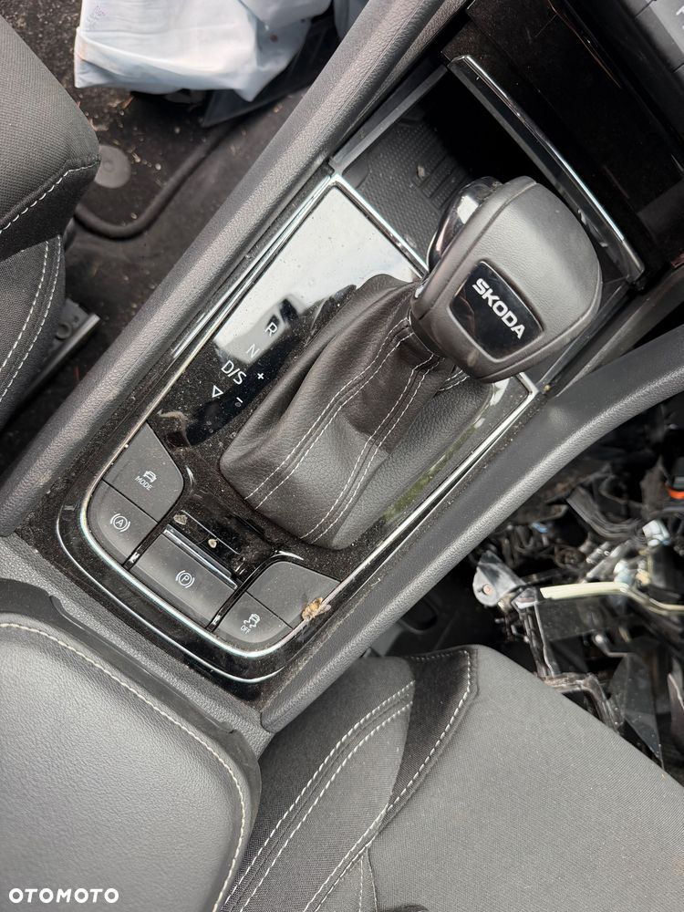 Skoda Kamiq 1.5 TSI DSG Ambition - 11
