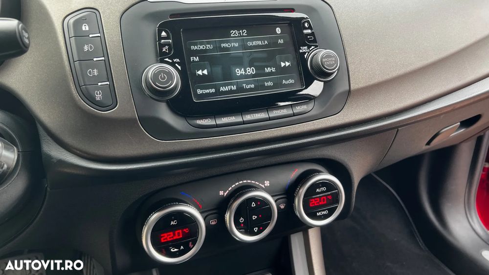 Alfa Romeo Giulietta 1.4 M-Air TCT Distinctive - 3