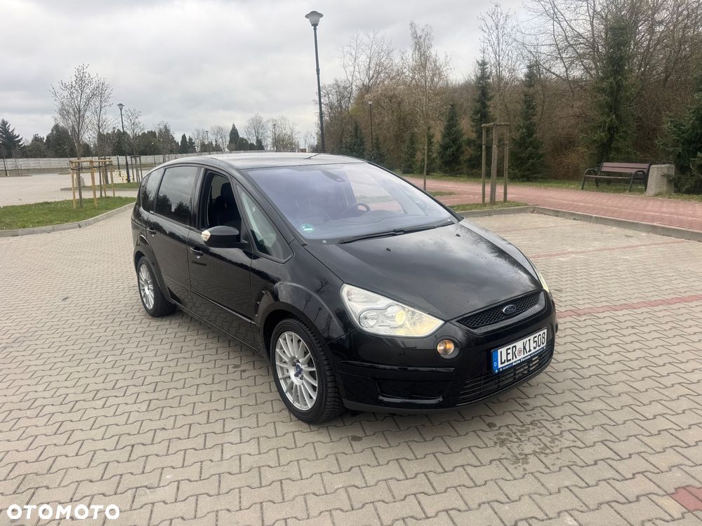 Ford S-Max 2.5 Titanium - 22
