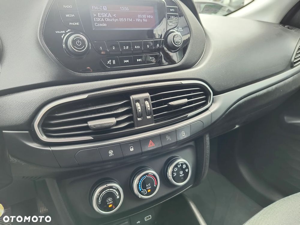 Fiat Tipo 1.0 T3 - 15