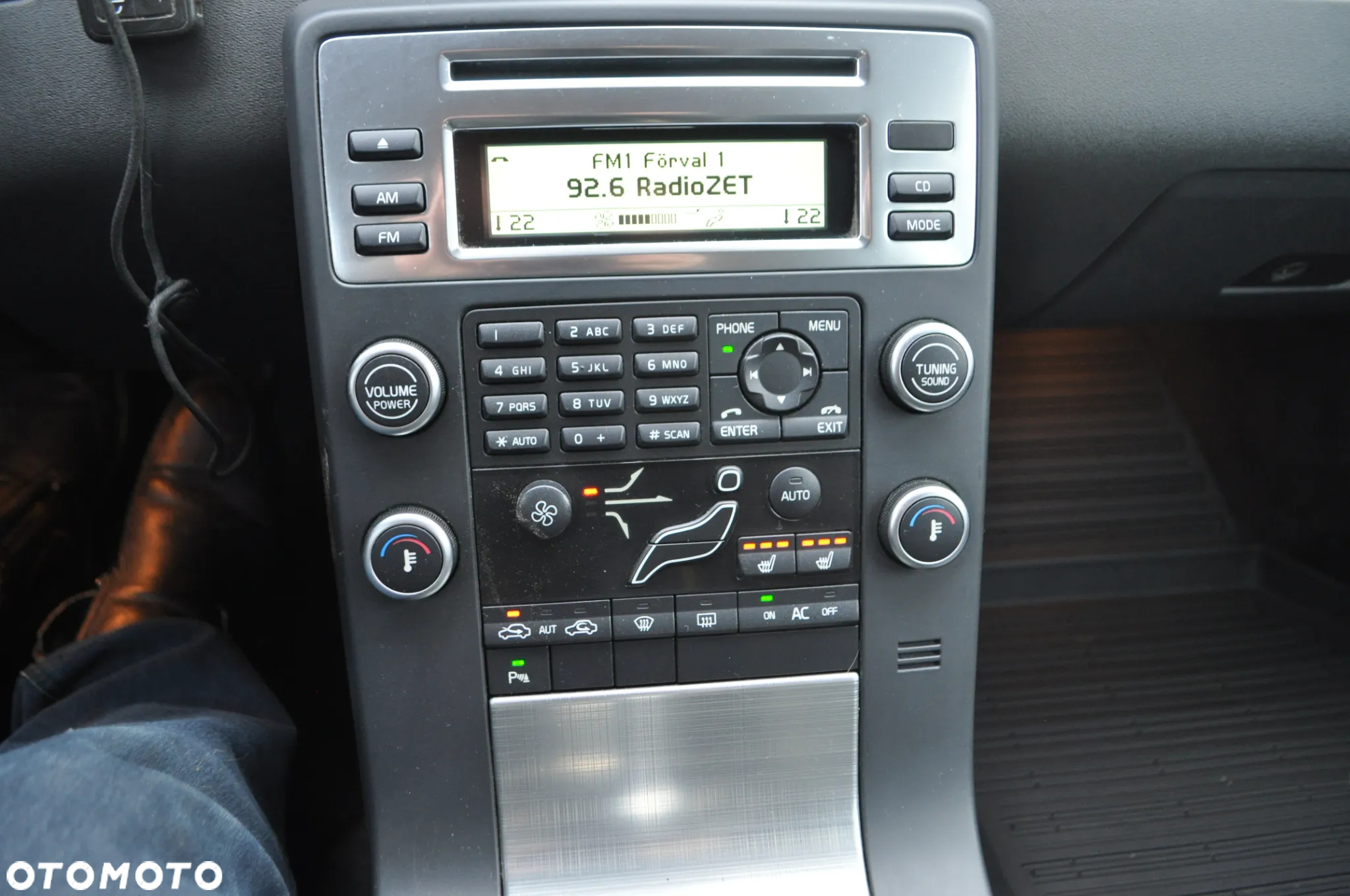 Volvo V70 DRIVe Momentum - 35