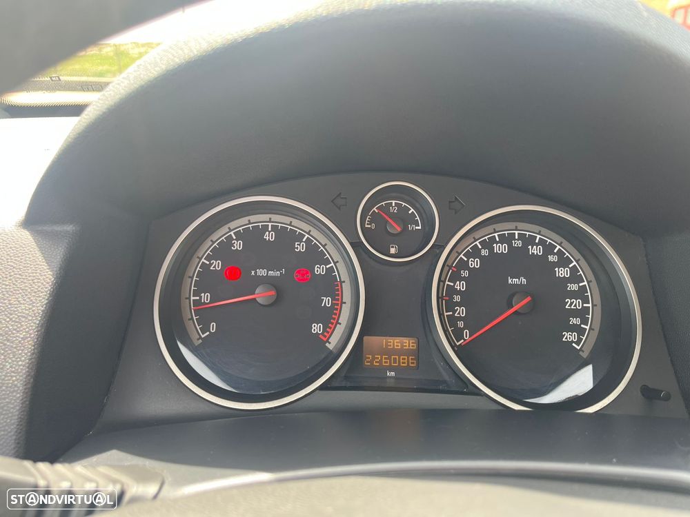 Opel Astra 1.4 Cosmo - 8