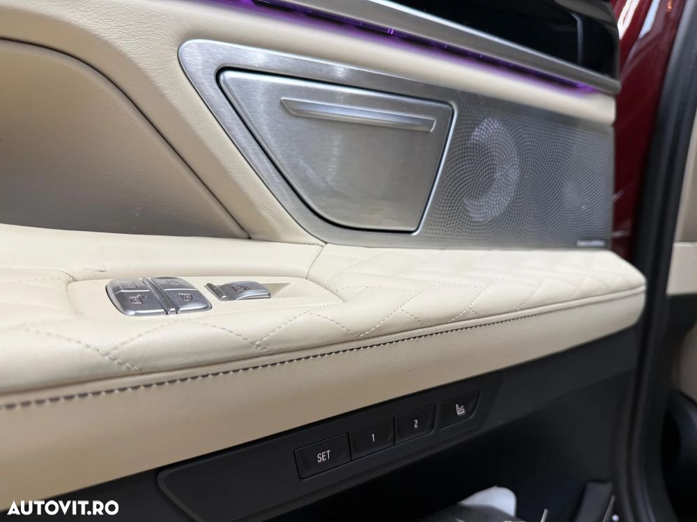 BMW Seria 7 740Ld xDrive - 33