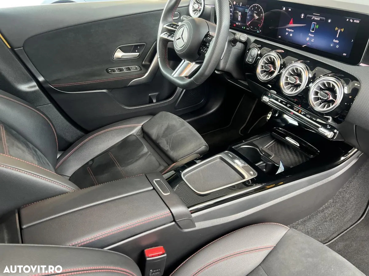 Mercedes-Benz A 180 MHEV 7G-DCT - 12
