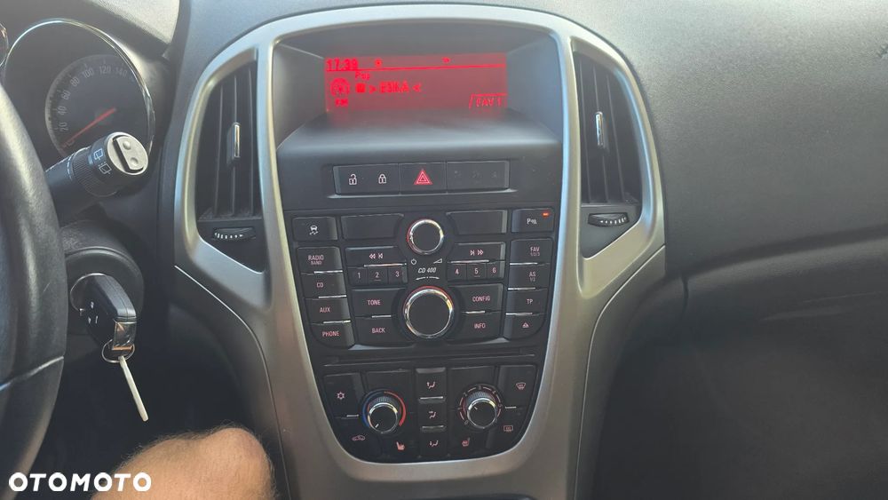 Opel Astra 1.6 Edition 111 Jahre - 36