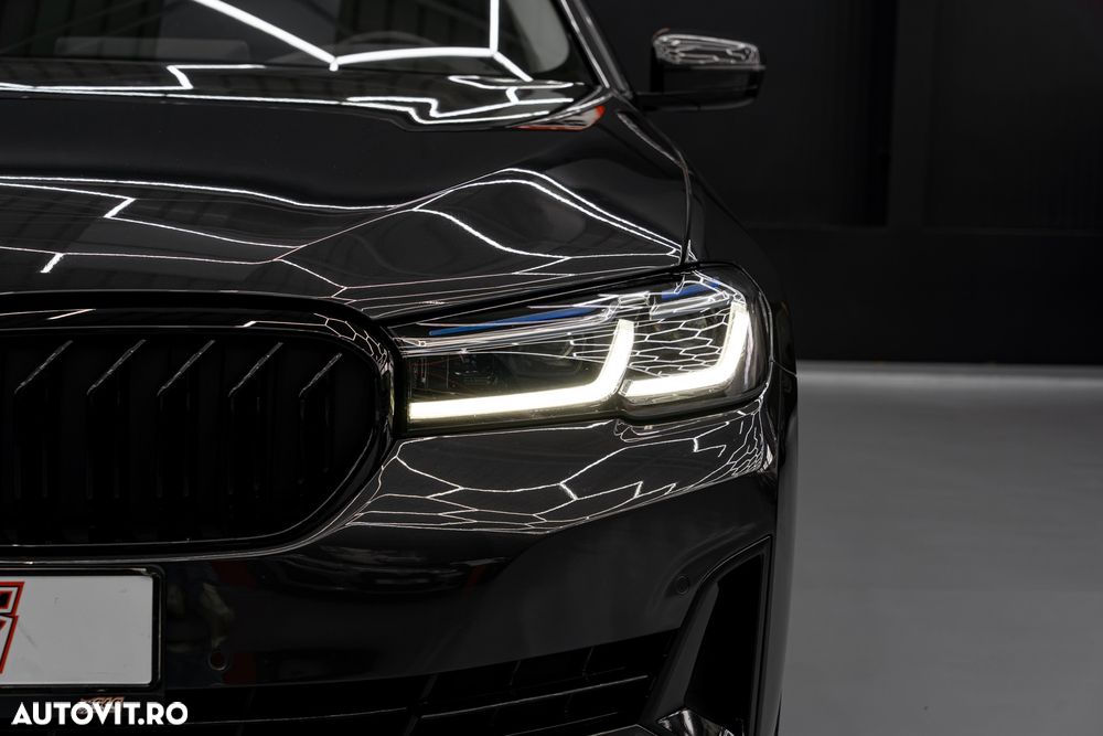 BMW Seria 5 540i xDrive Aut. Luxury Line - 7