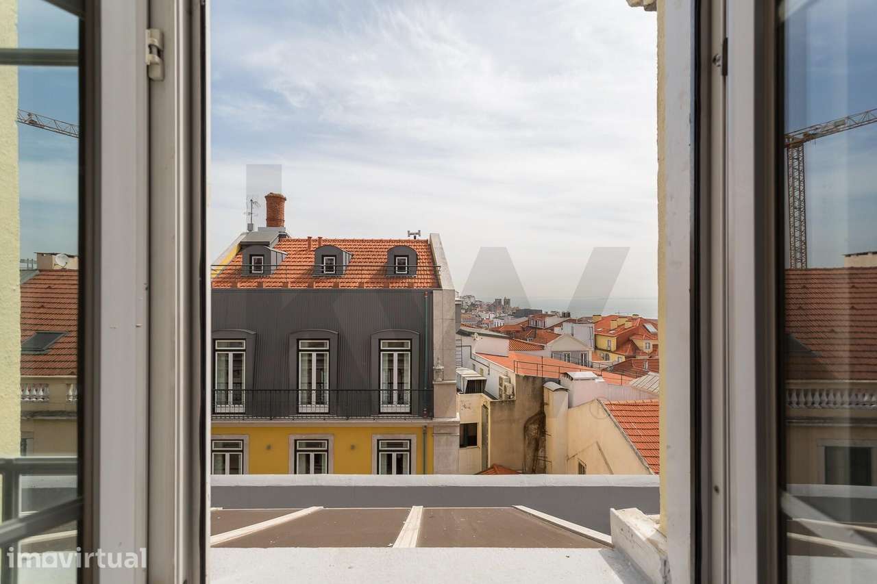 Arrenda-se Escritório no Edifício Espaço Chiado | Vista Rio | Rua Mise - Grande imagem: 4/35