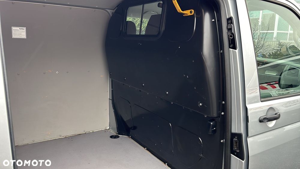 Volkswagen Transporter T6 - 29