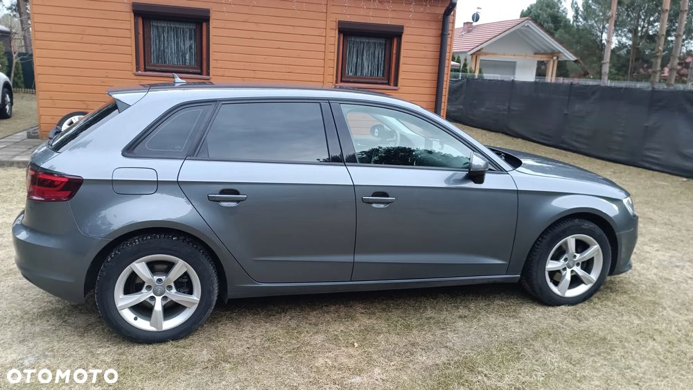 Audi A3 Sportback - 5