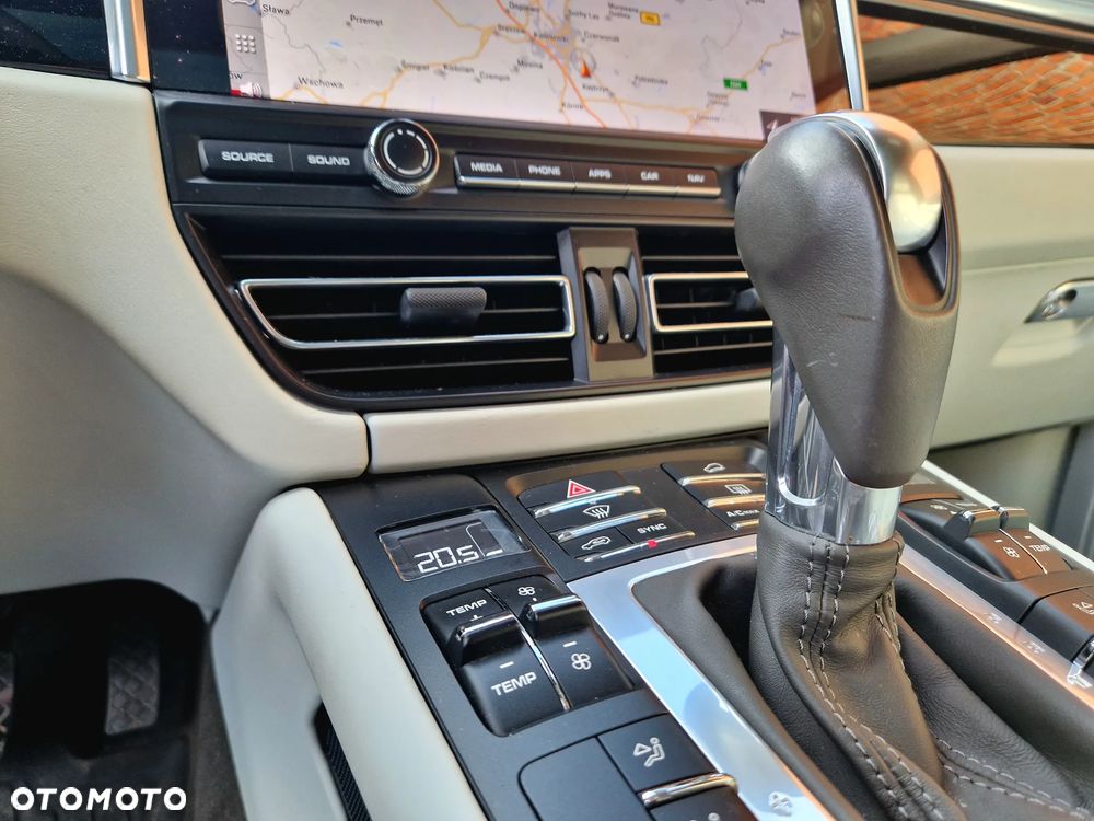 Porsche Macan PDK - 14