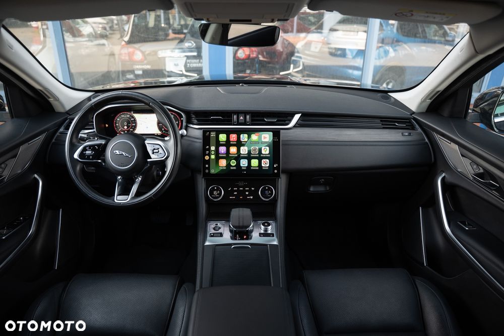 Jaguar F-Pace D200 AWD R-Dynamic HSE - 4