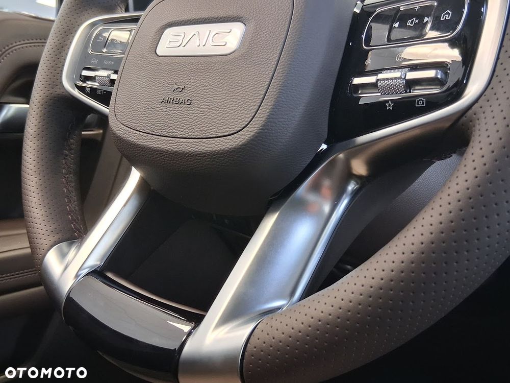 BAIC BJ60 mHEV Flagship 4x4 - 22