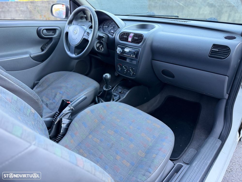Opel Corsa VAN 1.7 DTi - 6