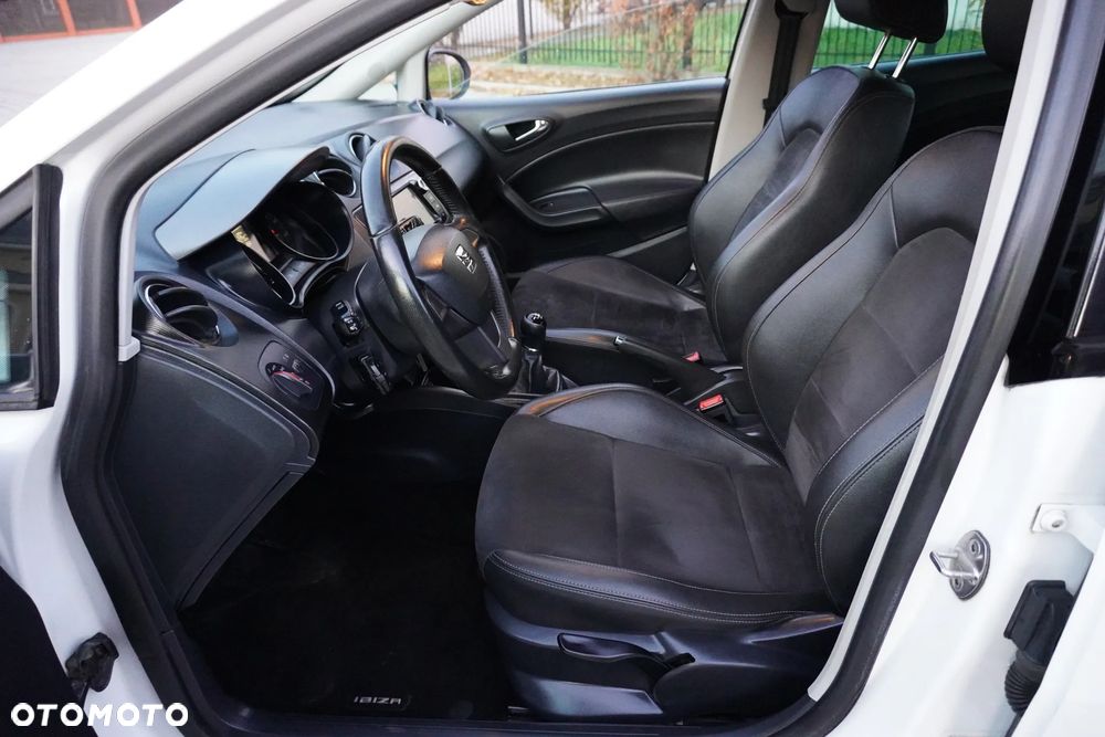 Seat Ibiza 1.2 12V Style - 16