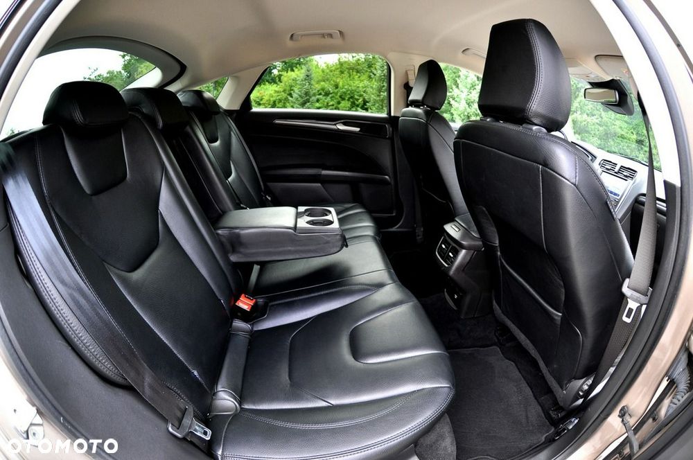 Ford Mondeo 2.0 TDCi ECOnetic Titanium - 9