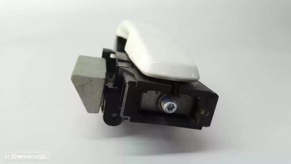 MANIPULO EXTERIOR FRONTAL DIREITO NISSAN PATHFINDER III 2008 -80610EB300 - 2