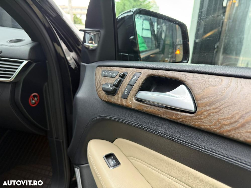 Mercedes-Benz ML 350 BlueTEC 4MATIC 7G-TRONIC - 36