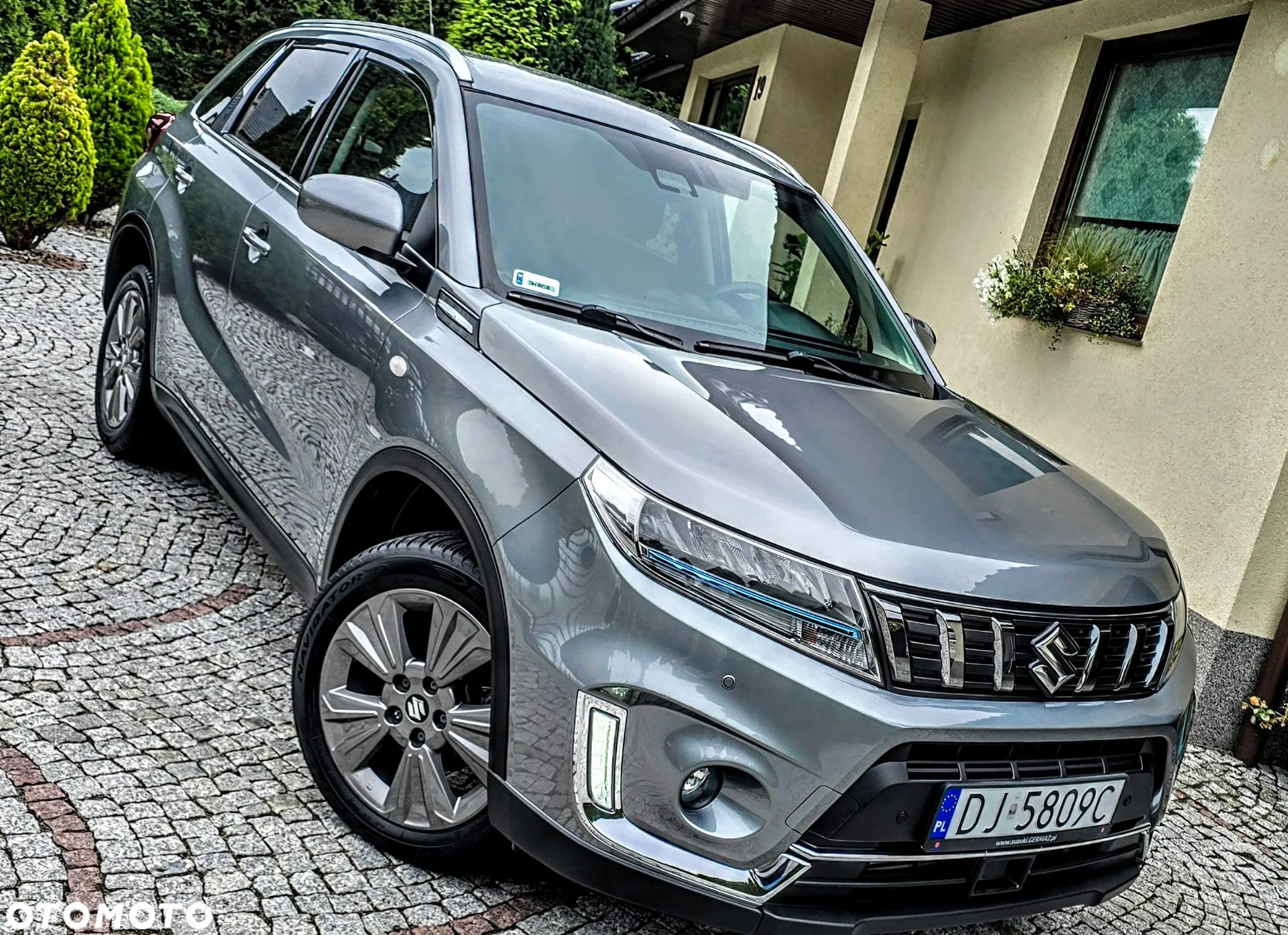 Suzuki Vitara 1.4 Boosterjet Premium 2WD - 1