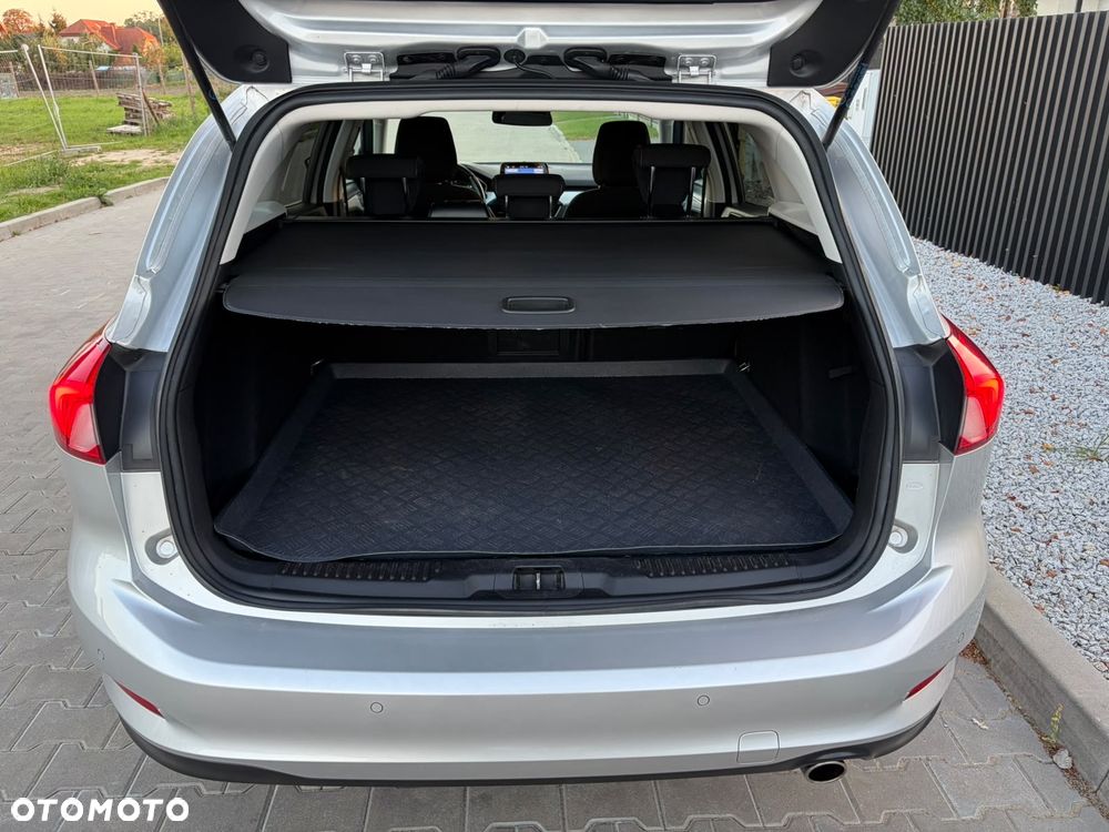 Ford Focus - 24
