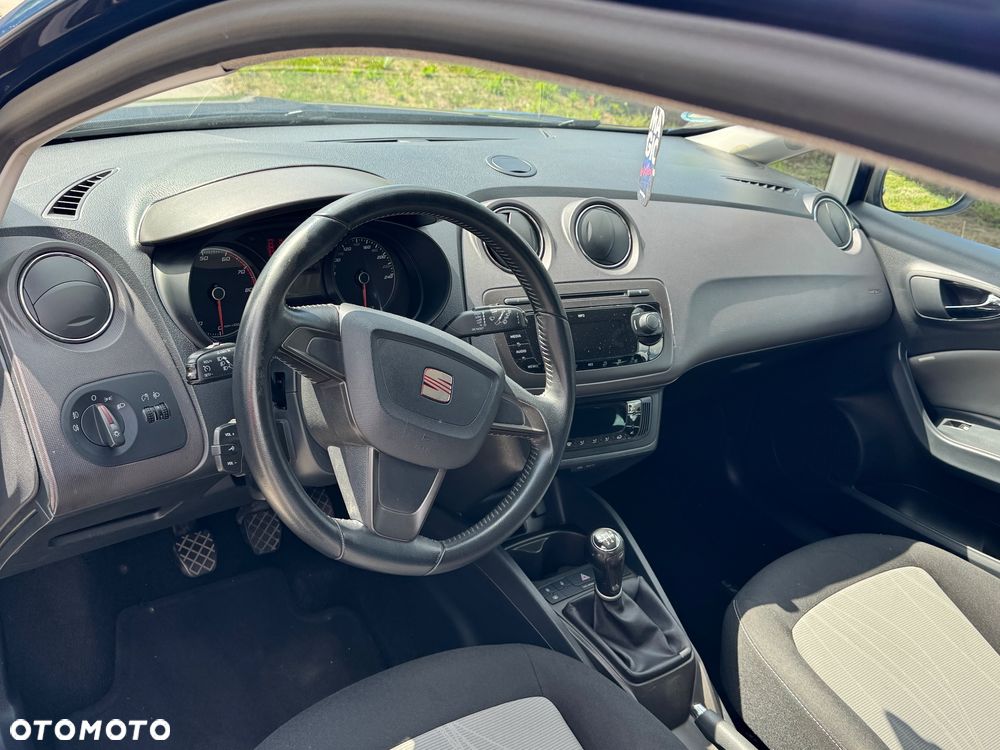Seat Ibiza SC 1.4 16V Style - 11