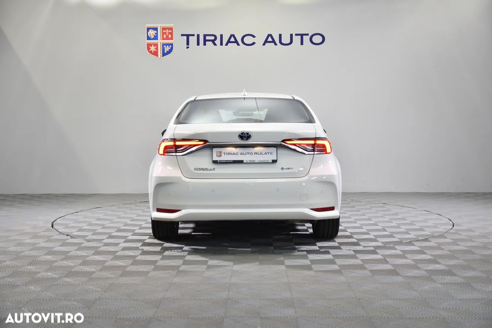 Toyota Corolla - 7