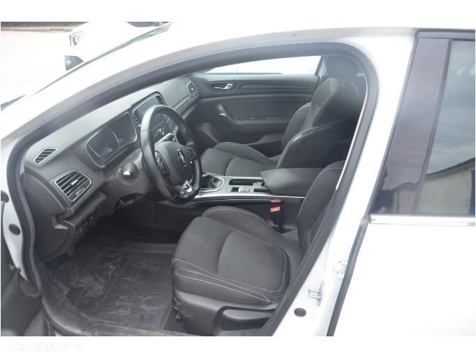 Renault Megane - 13