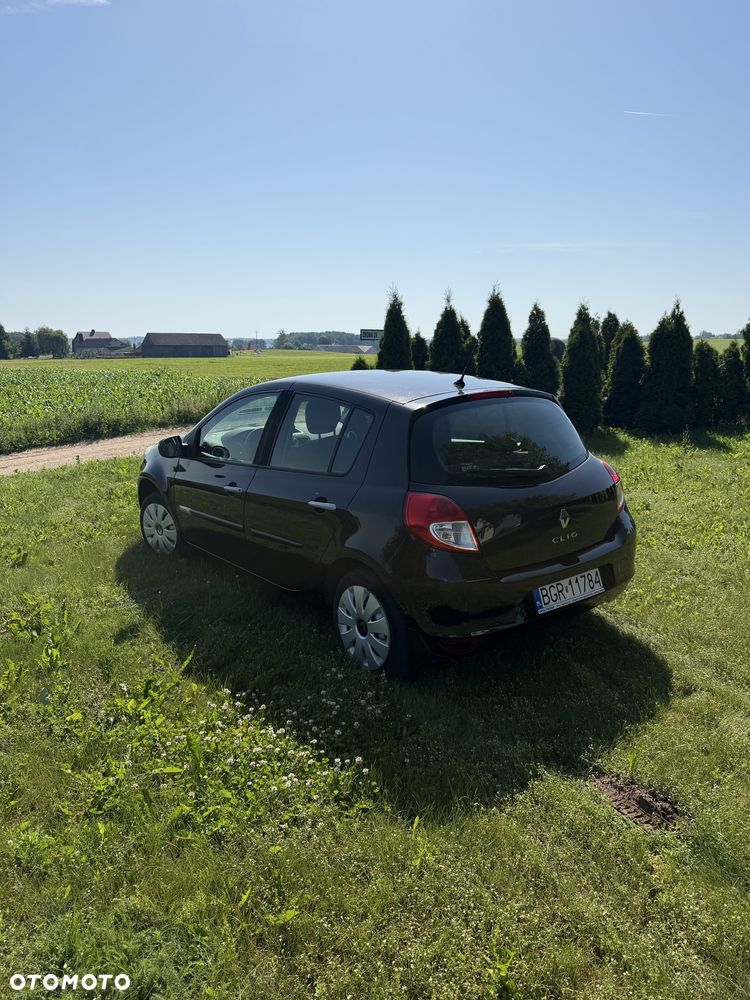 Renault Clio - 3