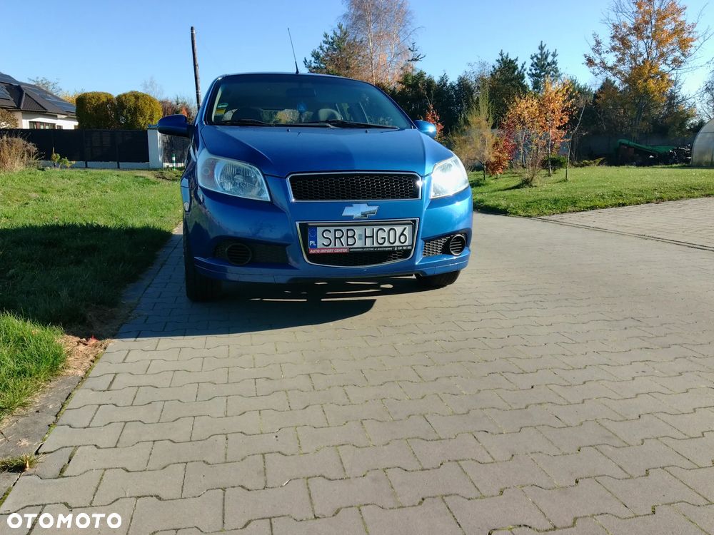 Chevrolet Aveo 1.2 16V Base / Classic - 5
