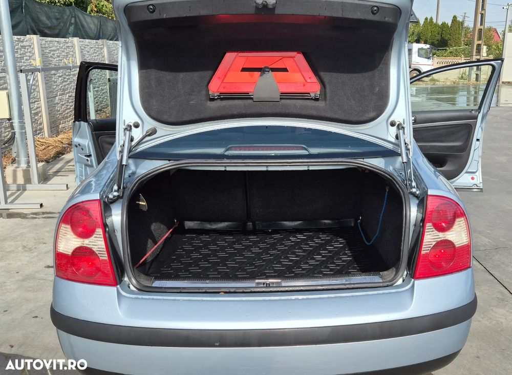 Volkswagen Passat 2002 photo 5