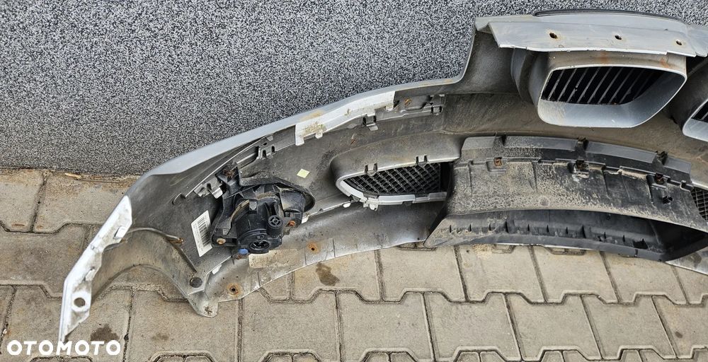 BMW 1 I E87 zderzak przód przedni grill  titansilber - 8