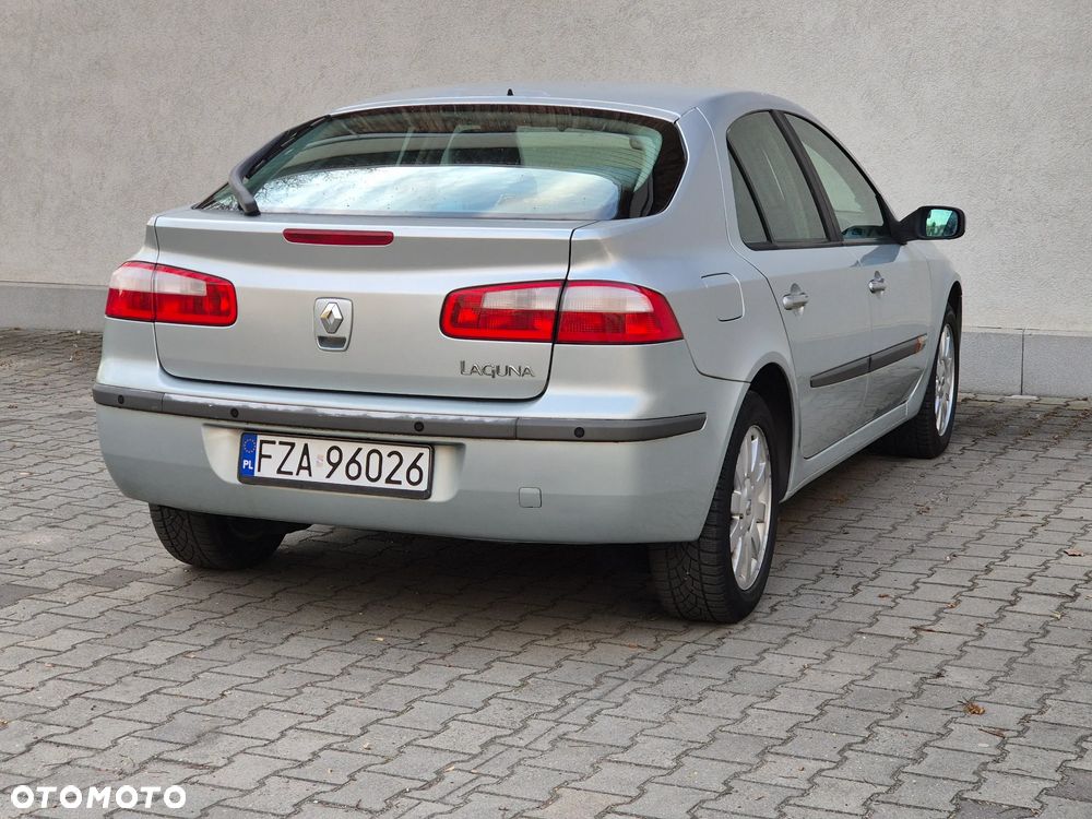 Renault Laguna - 19
