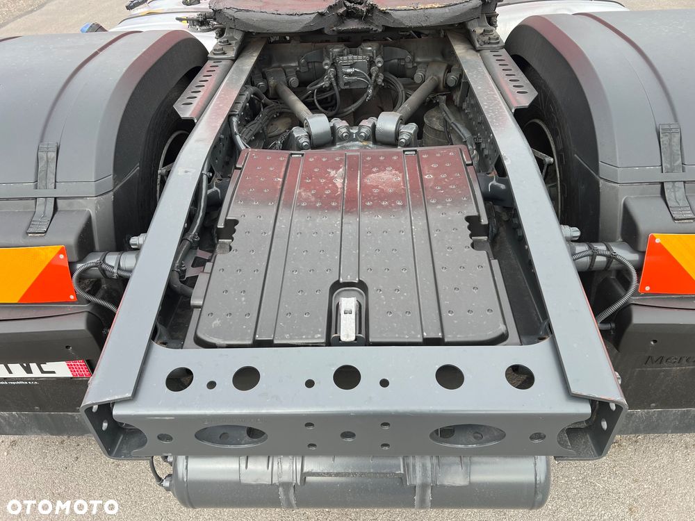 Mercedes-Benz ACTROS bez retardera prokontraktowy - 9