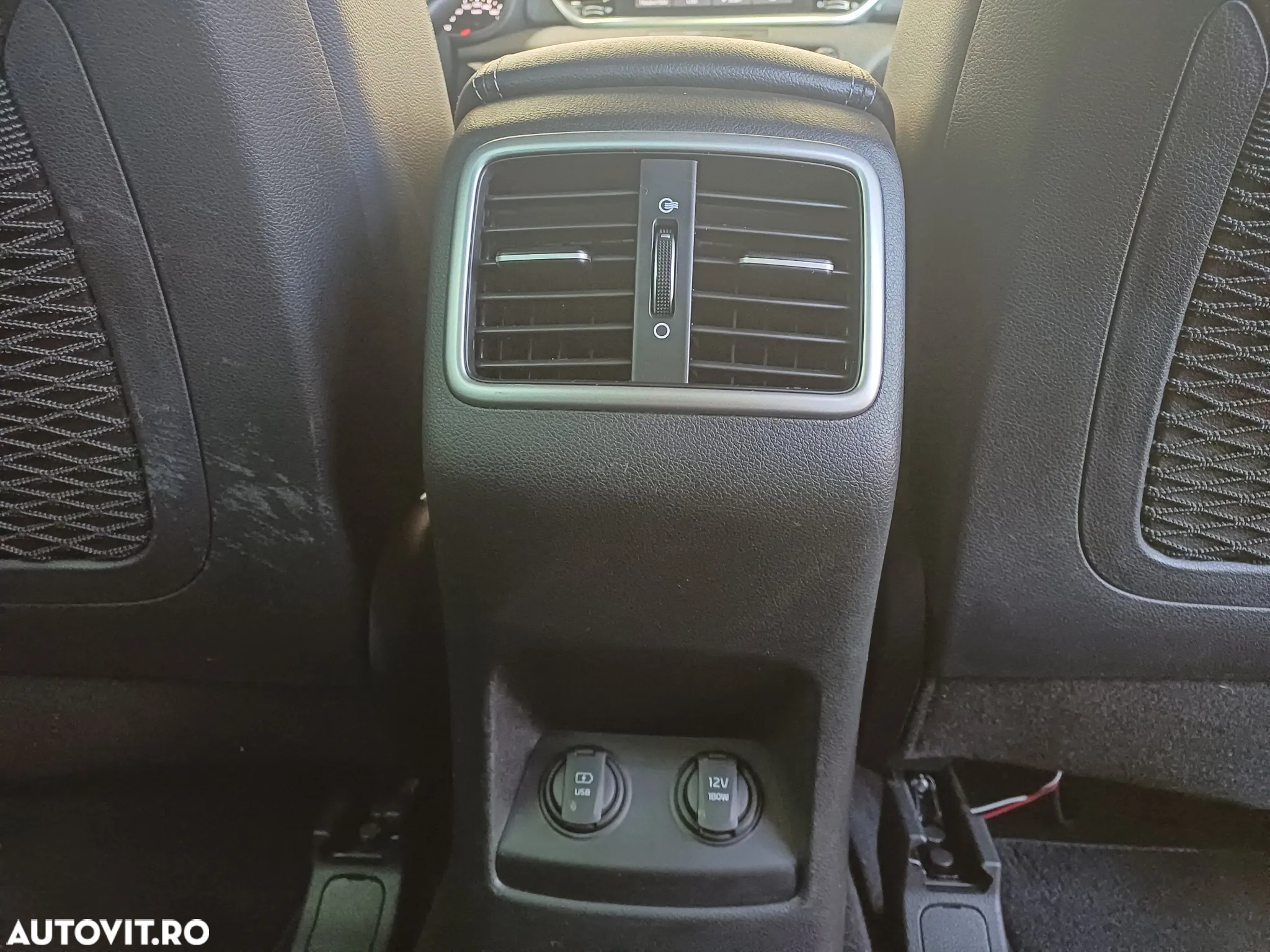 Kia Sportage 1.6 DSL 7DCT HP 4x4 Style - 25